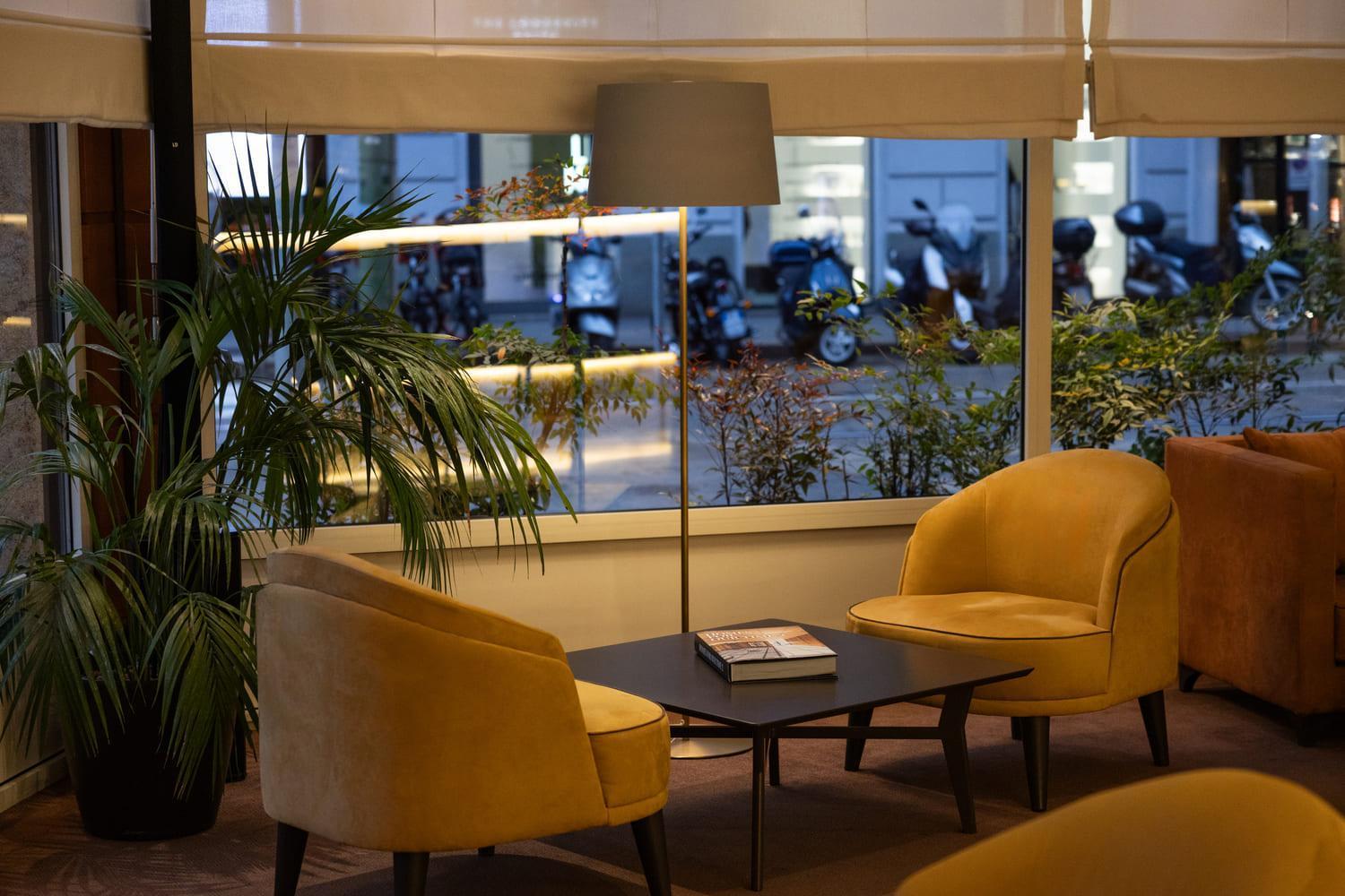Una Hotels Cusani Milano Ngoại thất bức ảnh
